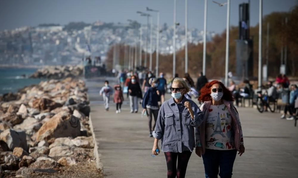 O καλός καιρός νίκησε το lockdown- Οι Αθηναίοι αψηφούν τους περιορισμούς